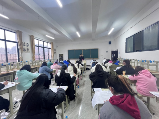 2023年贵州科技学校升学模拟考试圆满完成